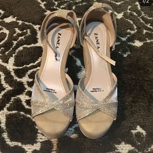 PROM/ FORMAL NUDE WEDGES